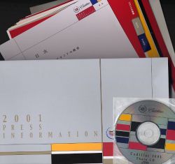 2001年 CADILLAC 総合 プレスキット、日本語版