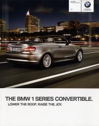 2010年 BMW 1 Series (E87) Convertible、US版カタログ